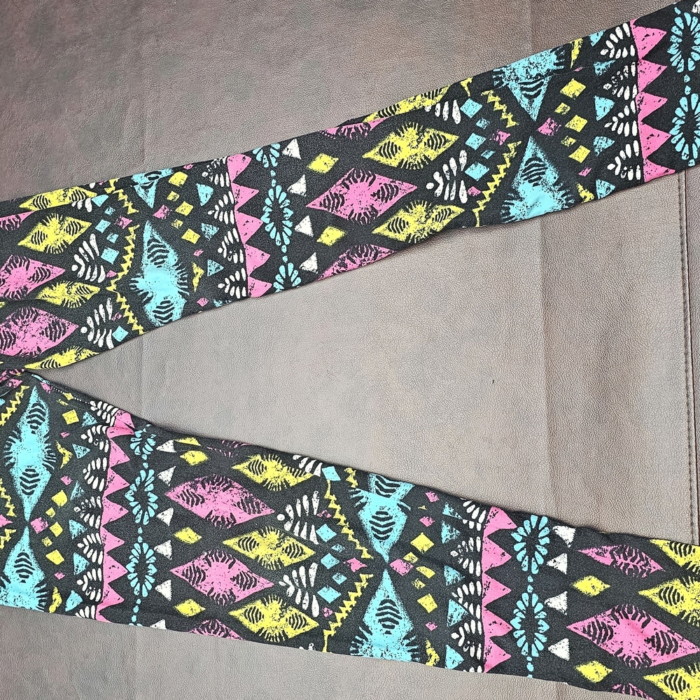 Hot Kiss Multicolor Patterned Leggings
